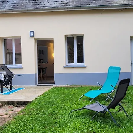 Semesterbostad L'hippo-gite *